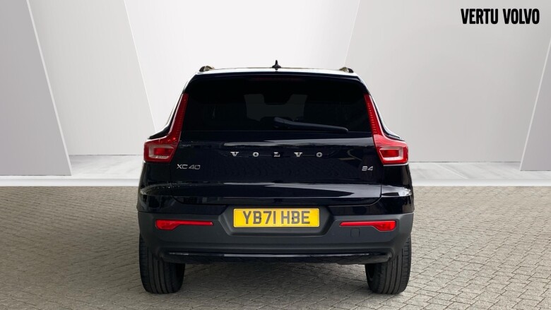 Volvo Xc40 2.0 B4P R DESIGN Pro 5dr Auto [7 speed] Petrol Estate
